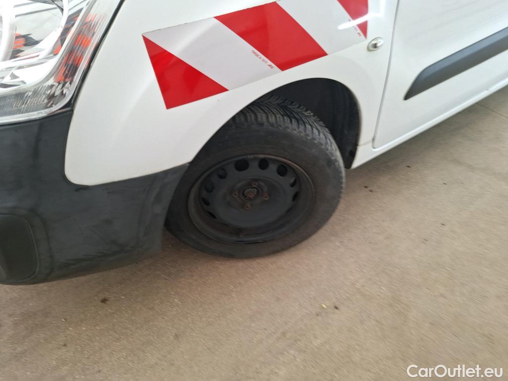  Citroen  Berlingo  Fourgon Business L1 (Court) 1.6 BlueHDi 100CV BVM5 E6 #47