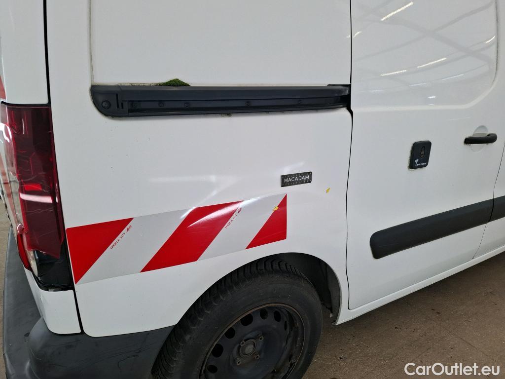  Citroen  Berlingo  Fourgon Business L1 (Court) 1.6 BlueHDi 100CV BVM5 E6 #1