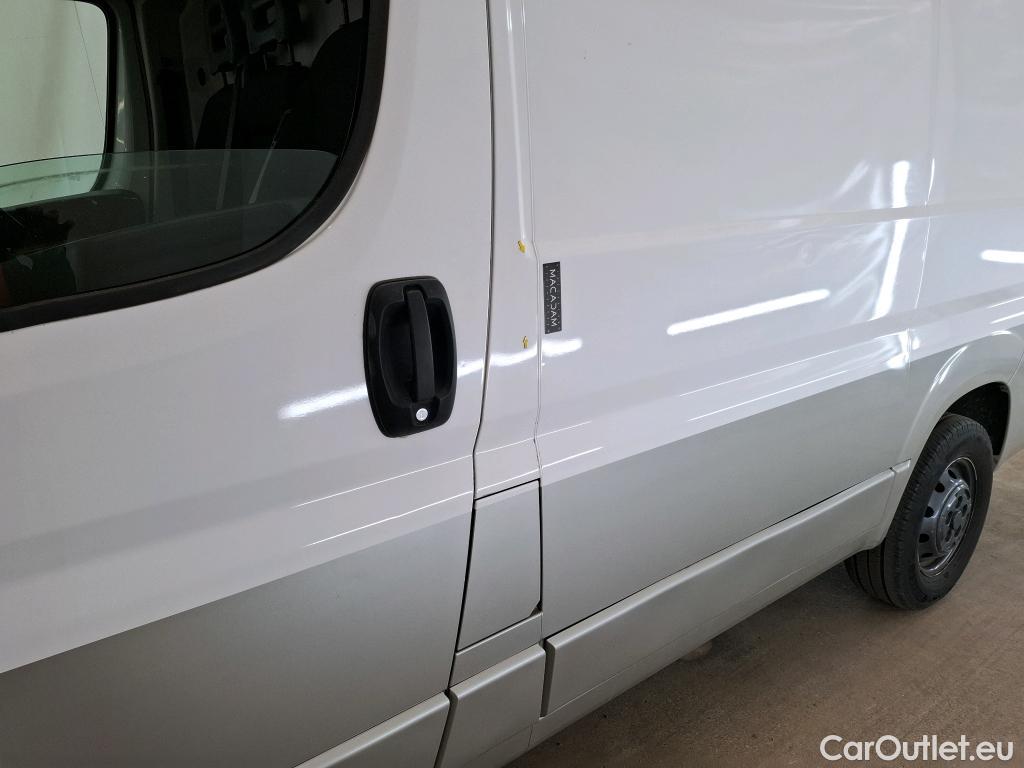  Citroen  Jumper CITROEN - VU 4p VNA 33 L1H1 BlueHDi 110 BVM6 Clubfourgon tôlé #33