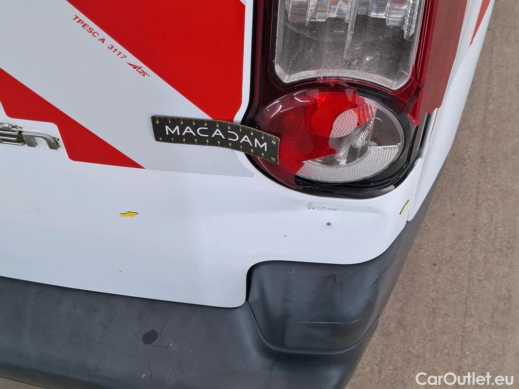  Citroen  Berlingo  Fourgon Business L1 (Court) 1.6 BlueHDi 100CV BVM5 E6 #11