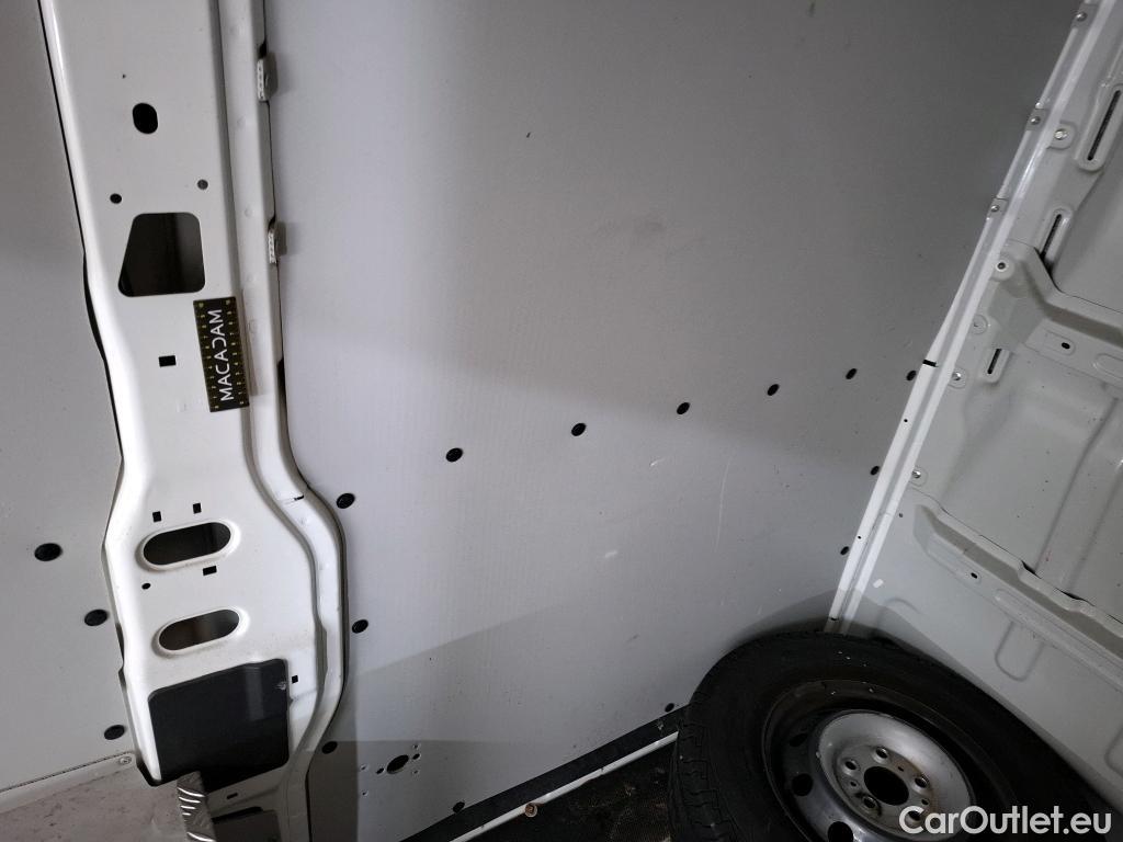  Citroen  Jumper CITROEN - VU 4p VNA 33 L1H1 BlueHDi 110 BVM6 Clubfourgon tôlé #22