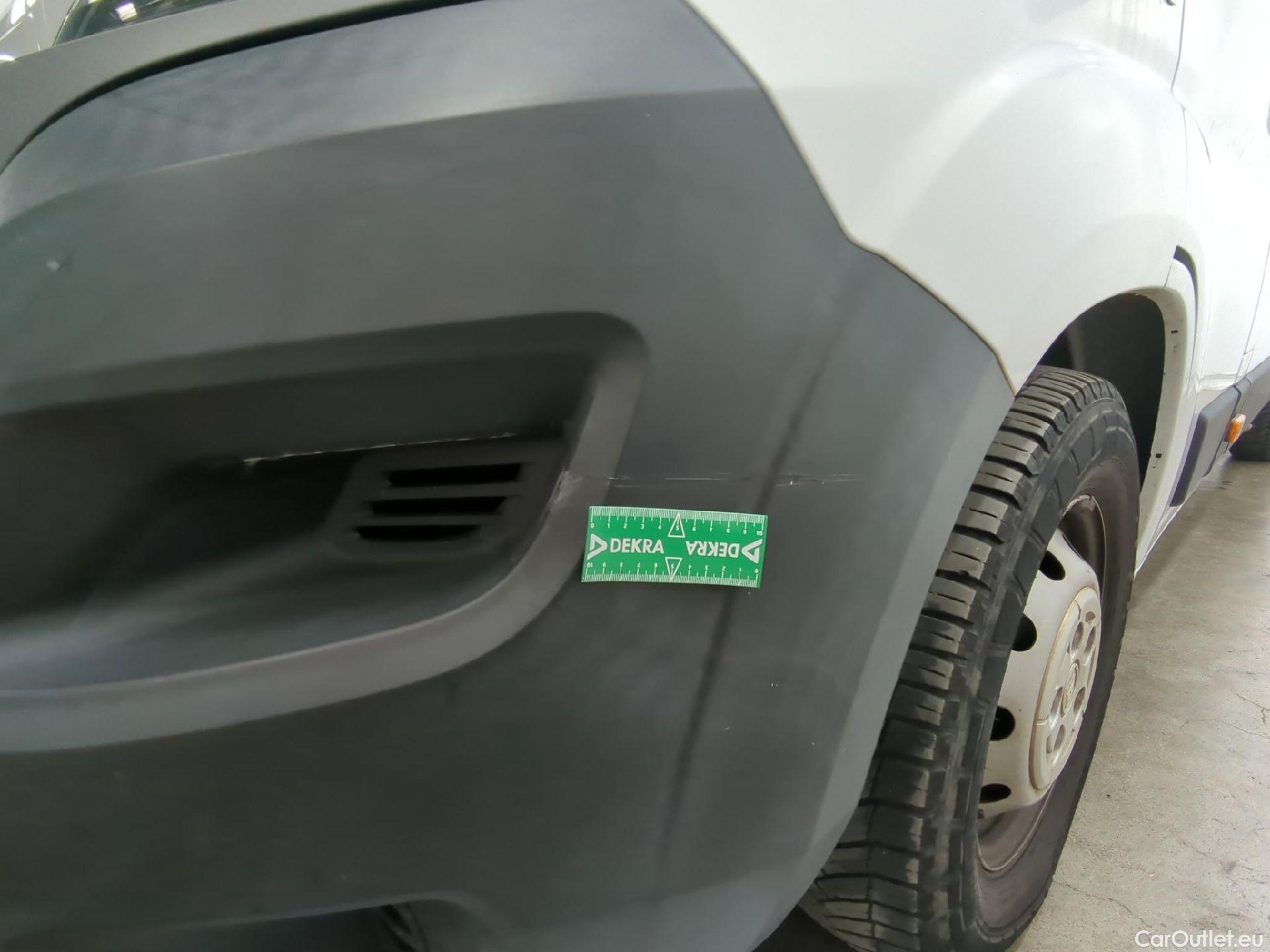  Fiat  Ducato FIAT  / 2014 / 4P / Fourgon tôlé Maxi 3.5 XL H2 2.3 Mjet 140 Pack Pro Nav #23