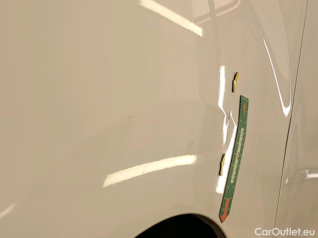 Citroen  Jumpy  Fourgon Club M 2.0 BlueHDi 120CV BVM6 E6dT #24