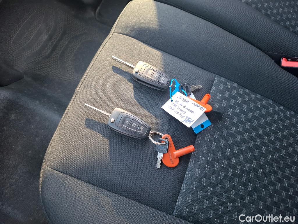 Ford  Transit FORD  / 2019 / 2P / Châssis cabine T 350 L4 TREND B 2.0 l ecob 130 #12