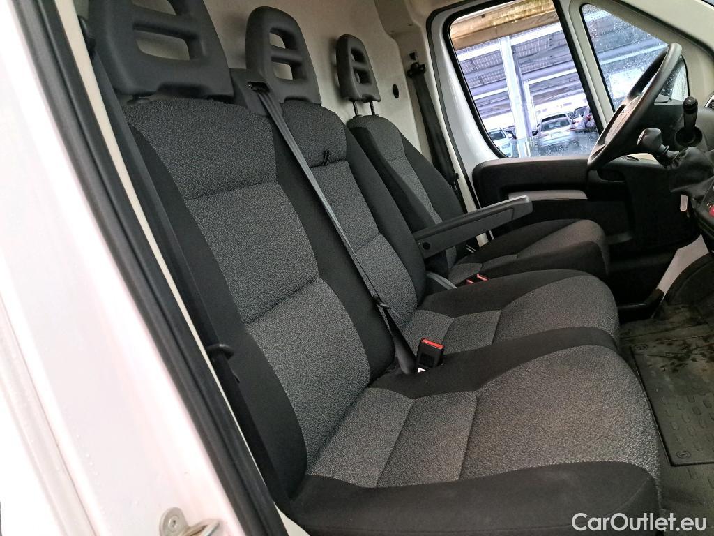 Fiat  Ducato FIAT  2014 4P Fourgon tôlé 3 0 M H2 2 3 Multijet 120 Pack Pro Nav #8