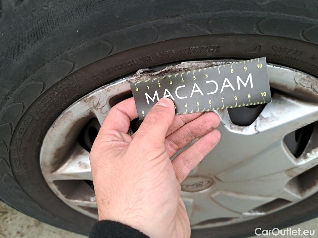 Ford  Transit  Fourgon 310 L3 Trend 2.0 TDCi 105CV BVM6 E6 #32