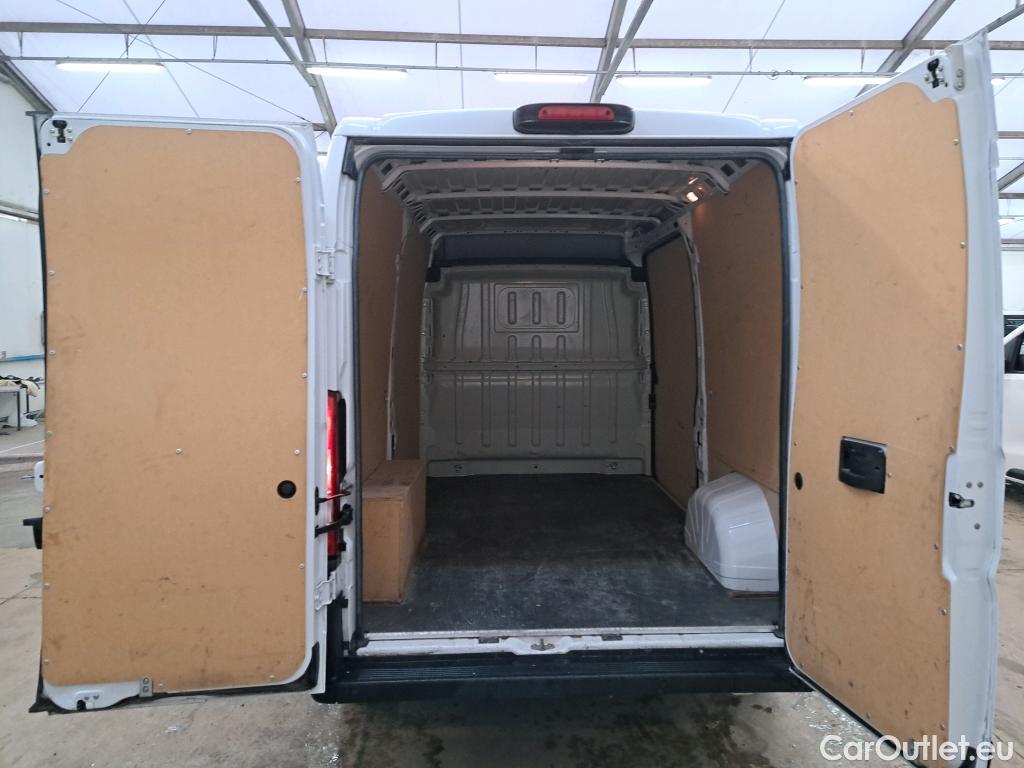 Fiat  Ducato FIAT  2014 4P Fourgon tôlé 3 0 M H2 2 3 Multijet 120 Pack Pro Nav #10