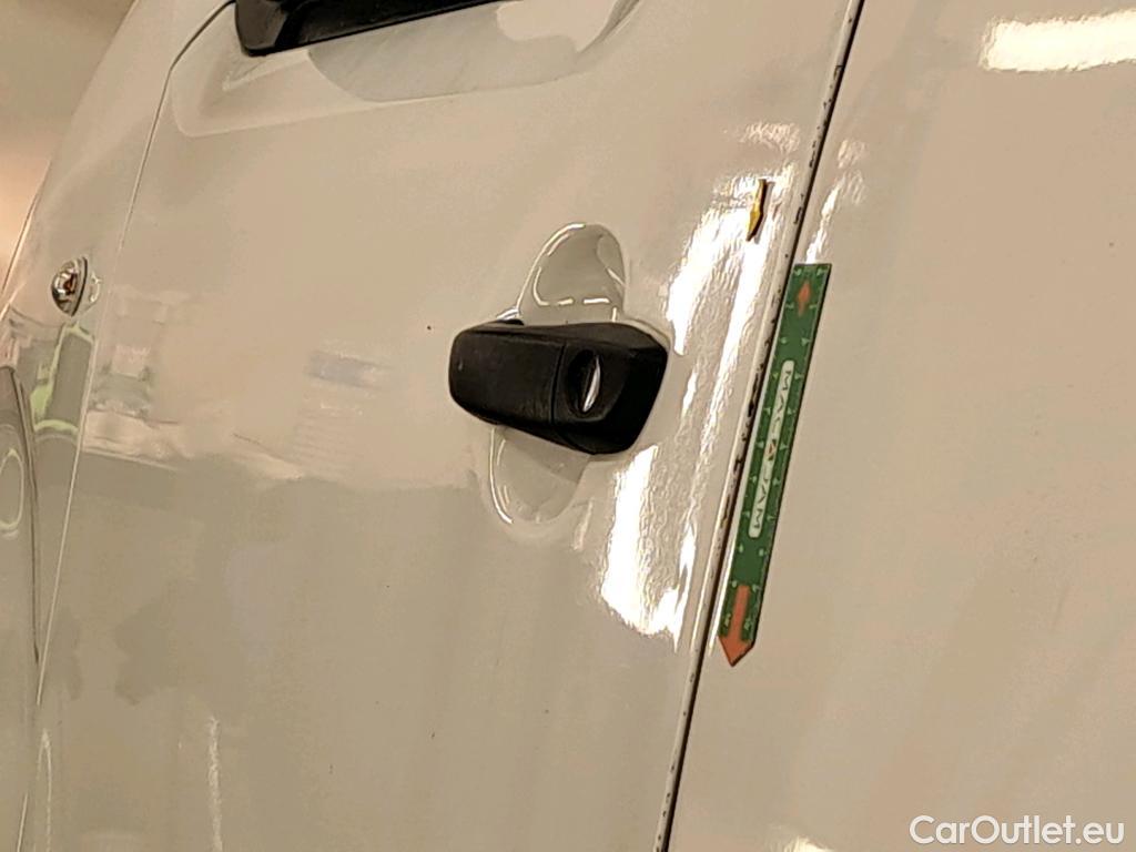 Citroen  Jumpy  Fourgon Club M 2.0 BlueHDi 120CV BVM6 E6dT #7