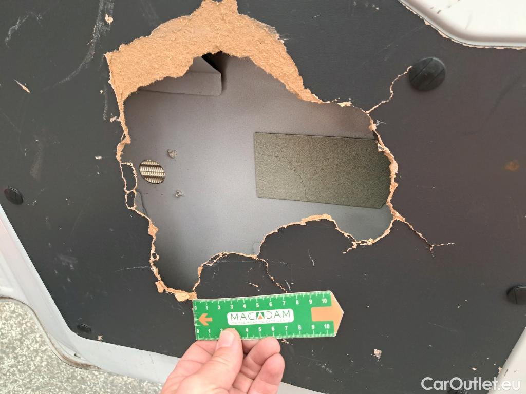 Citroen  Jumpy  Fourgon Club M 2.0 BlueHDi 120CV BVM6 E6dT #29