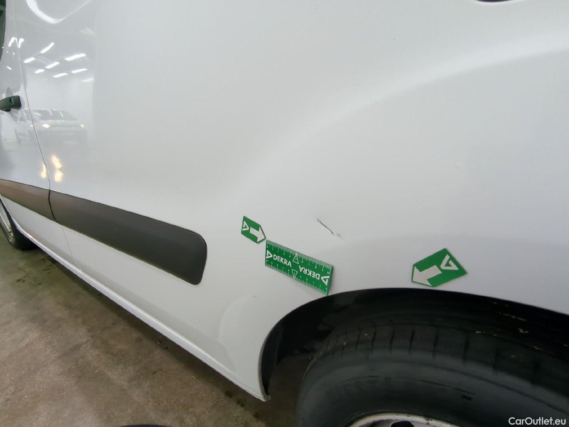  Peugeot  Partner PEUGEOT  VU 4p Fourgonnette 1.6 HDI 90 PACK CLIM 121 L2 #23