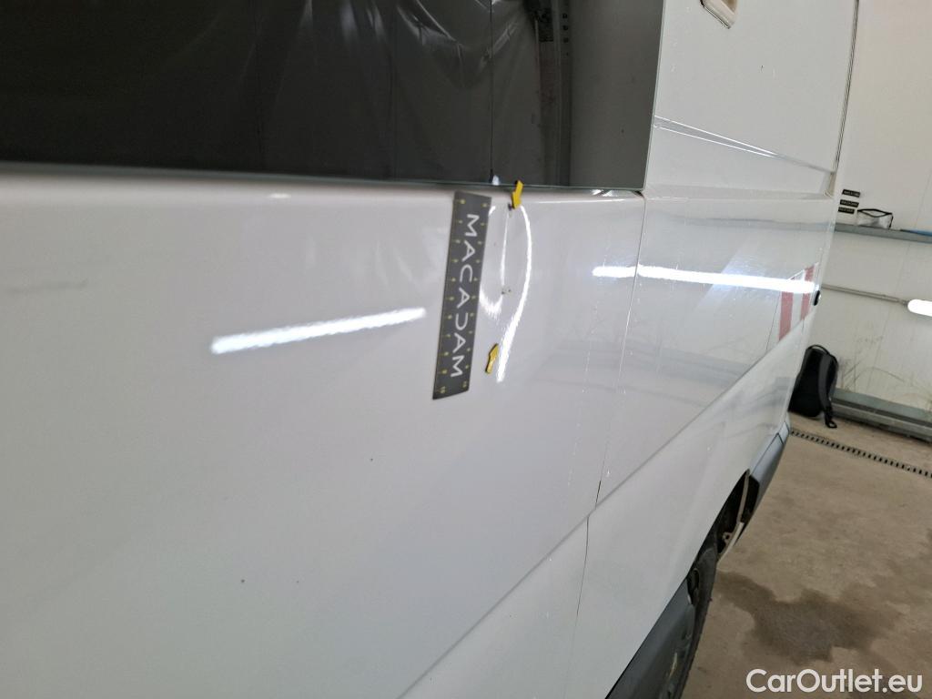  Renault  Master  III Fourgon L2H2 3 5 Grand Confort dCi 130CV BVM6 7 Sieges E6 #34