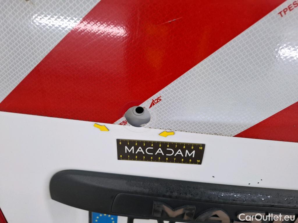  Renault  Master  III Fourgon L2H2 3 5 Grand Confort dCi 130CV BVM6 7 Sieges E6 #42