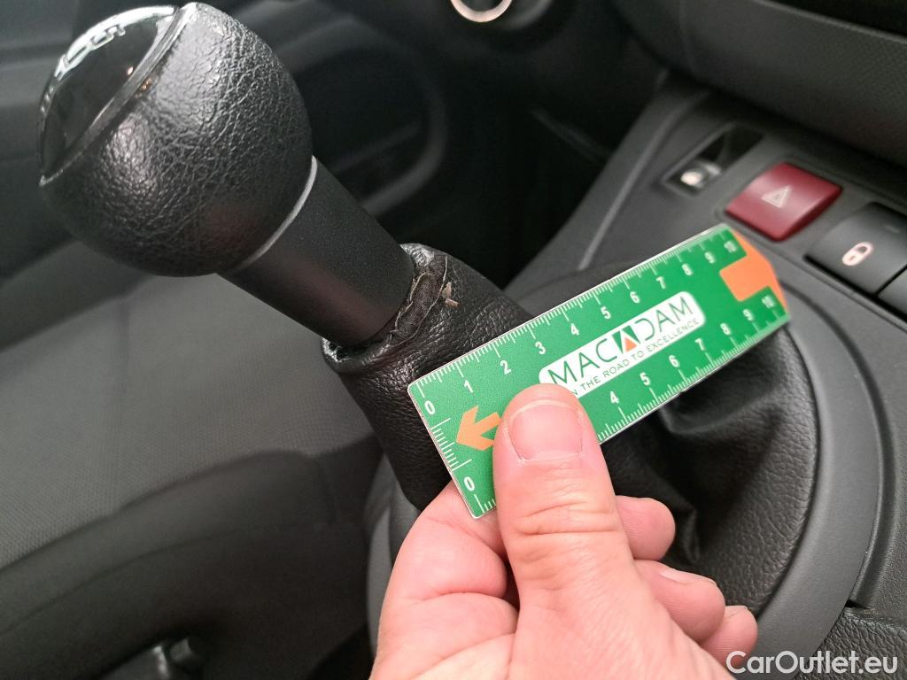  Peugeot  Partner  L1 Pro 1.6 HDi 75CV BVM5 E6 #40