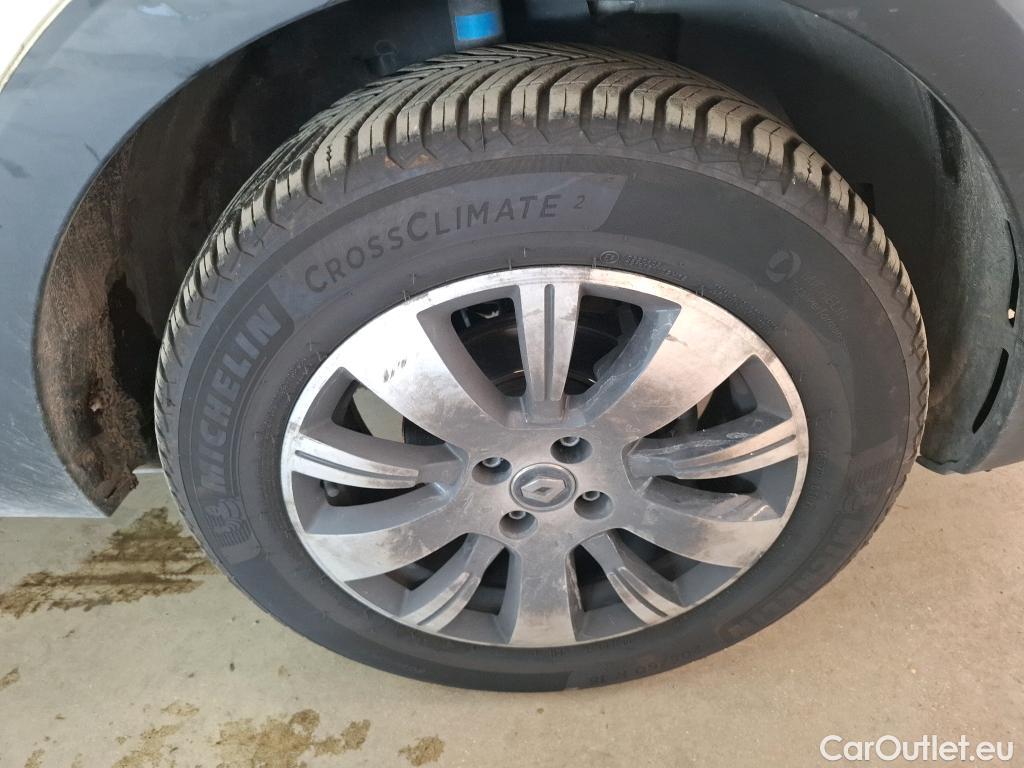 Renault  Captur  Business 0.9 TCe 90CV BVM5 E6 / TRANSFO VP/VF #56