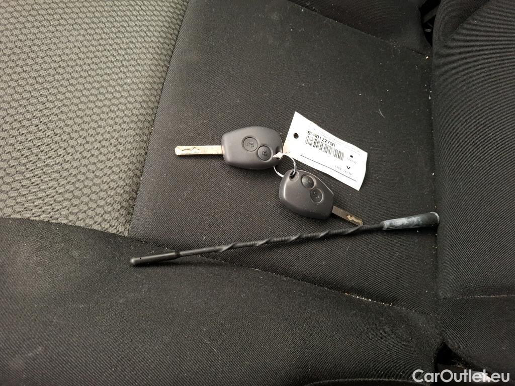 Renault  Kangoo  II Express Grand Confort (L1) 1.5 dCi 95CV BVM6 E6dT #12