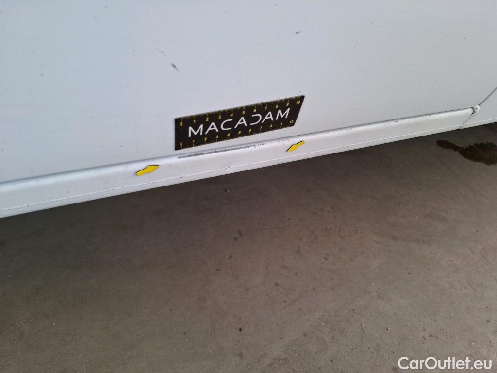  Renault  Master  III Fourgon L2H2 3 5 Grand Confort dCi 130CV BVM6 7 Sieges E6 #13