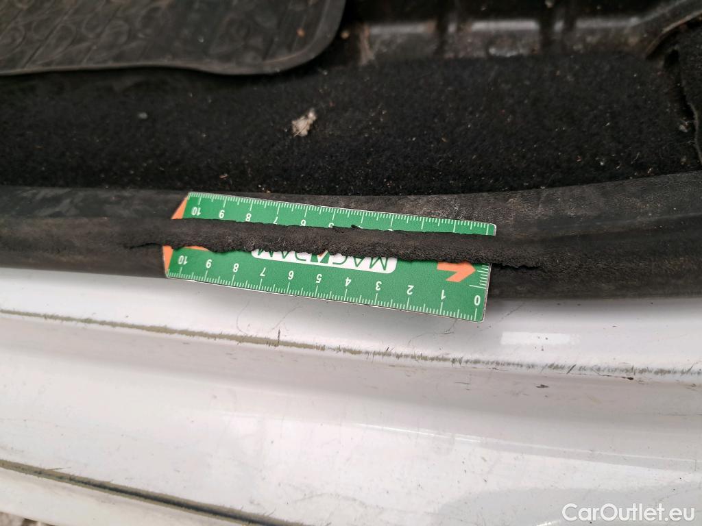  Peugeot  Partner  L1 Pro 1.6 HDi 75CV BVM5 E6 #29