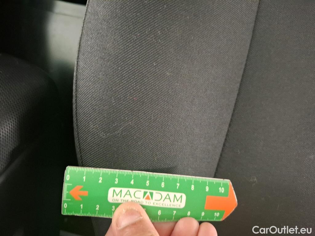  Renault  Kangoo  II Express Maxi Grand Confort 1.5 dCi 95CV BVM6 E6dT #42