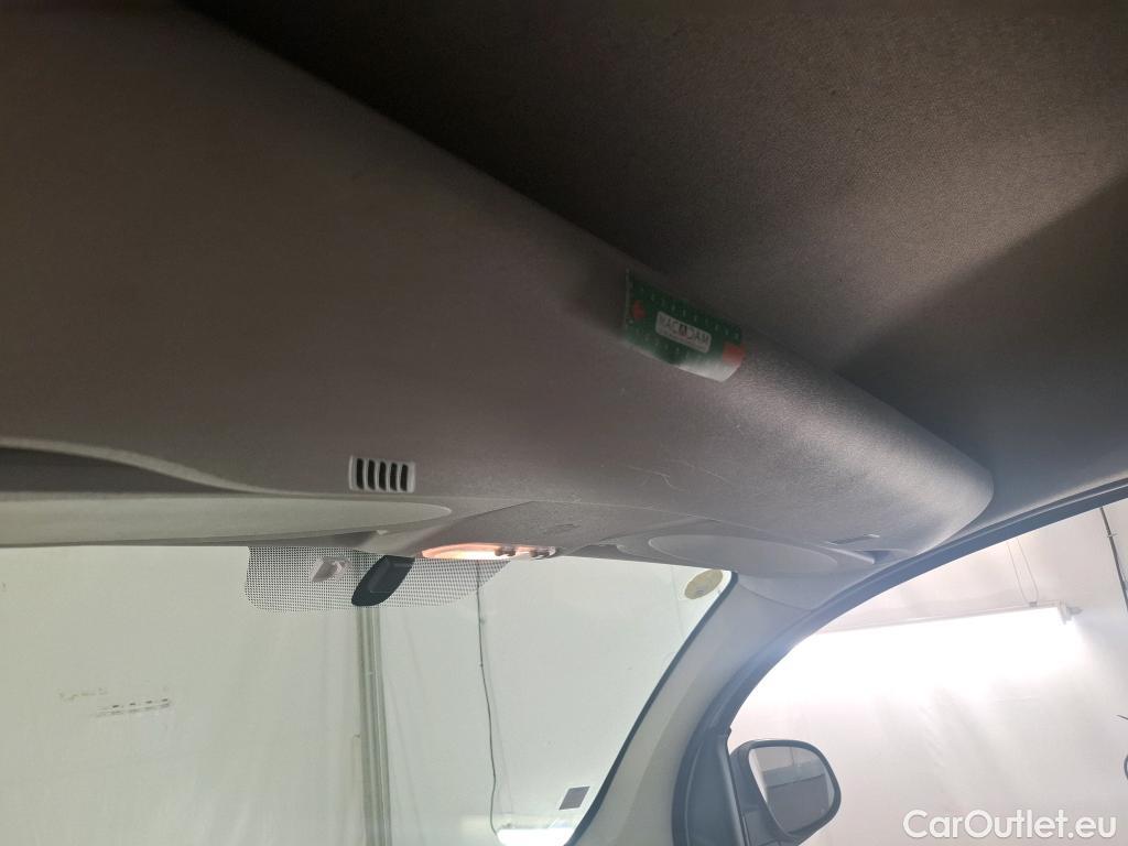  Renault  Kangoo  II Express Maxi Grand Confort 1.5 dCi 95CV BVM6 E6dT #32