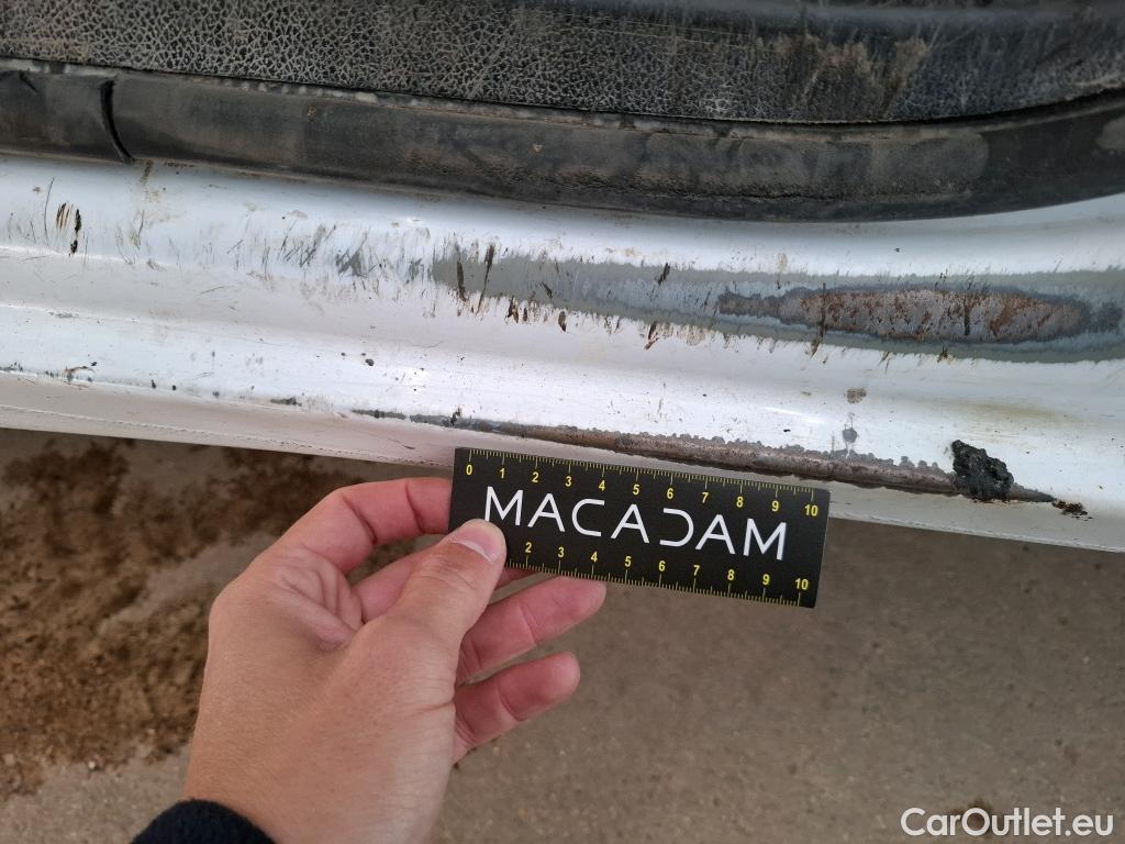  Renault  Master  III Fourgon L2H2 3 5 Grand Confort dCi 130CV BVM6 7 Sieges E6 #26