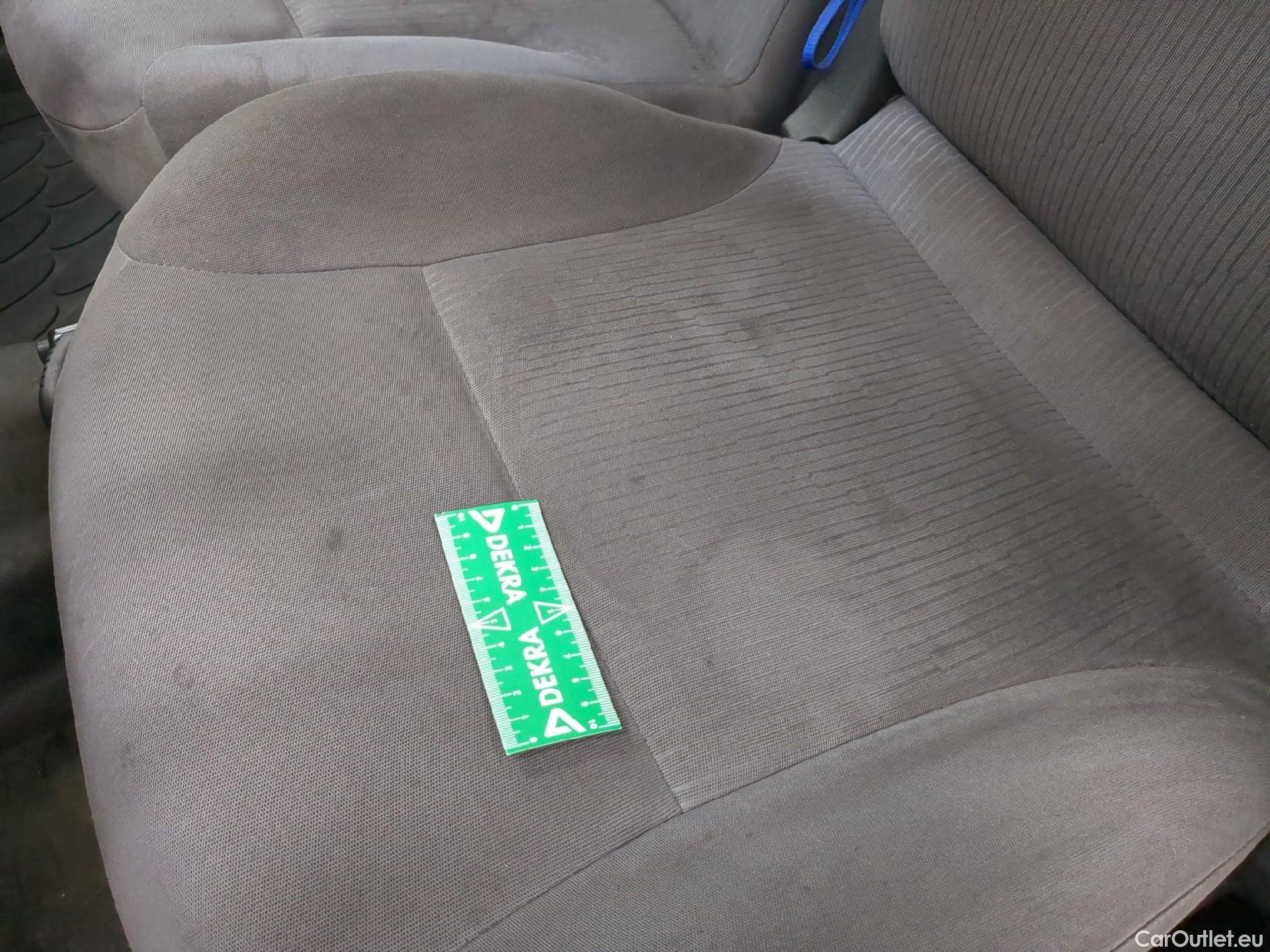  Peugeot  Partner PEUGEOT  VU 4p Fourgonnette 1.6 HDI 90 PACK CLIM 121 L2 #2