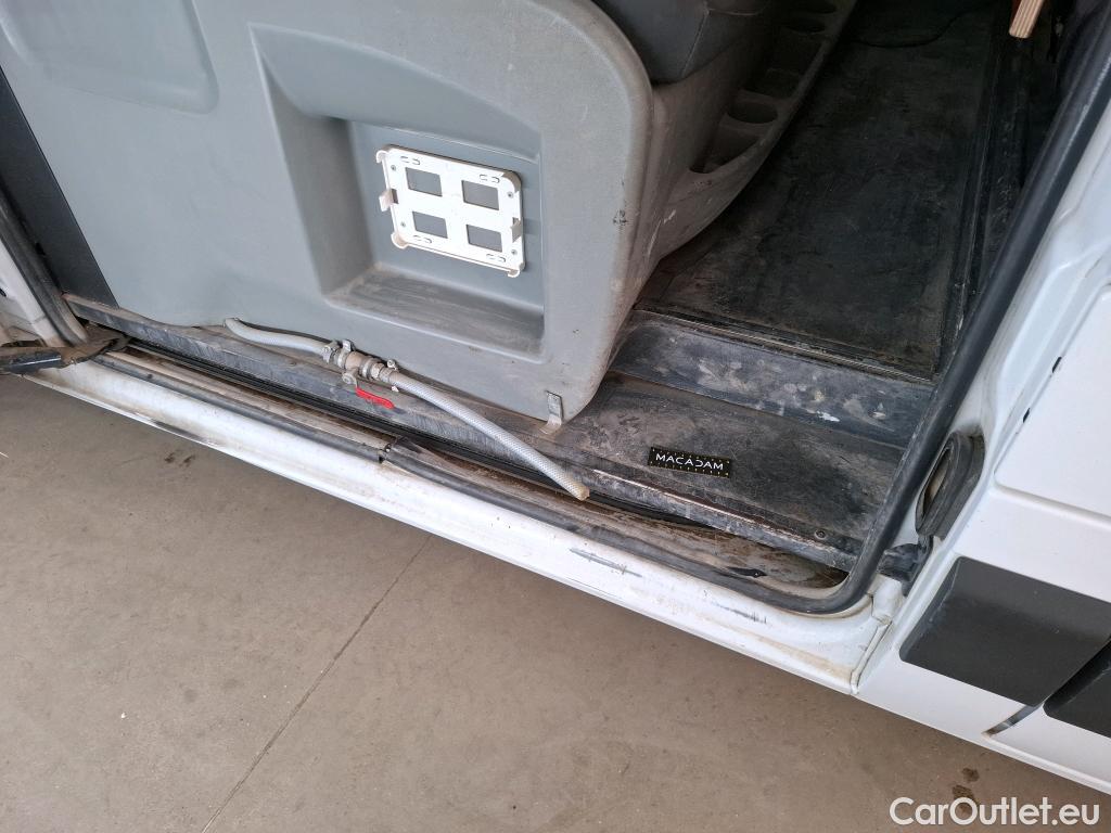  Renault  Master  III Fourgon L2H2 3 5 Grand Confort dCi 130CV BVM6 7 Sieges E6 #20