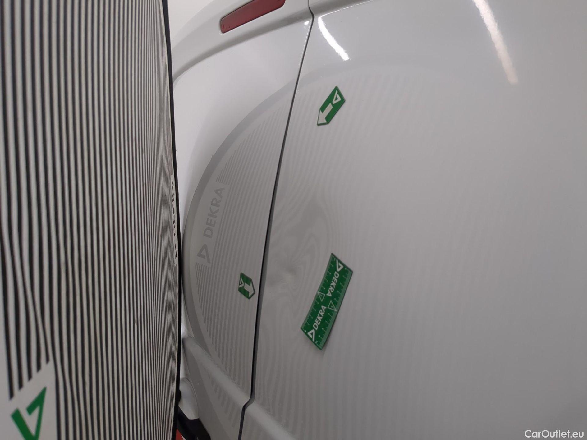  Peugeot  Partner PEUGEOT  VU 4p Fourgonnette 1.6 HDI 90 PACK CLIM 121 L2 #10