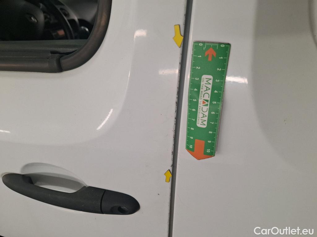  Renault  Kangoo  II Express Maxi Grand Confort 1.5 dCi 95CV BVM6 E6dT #47