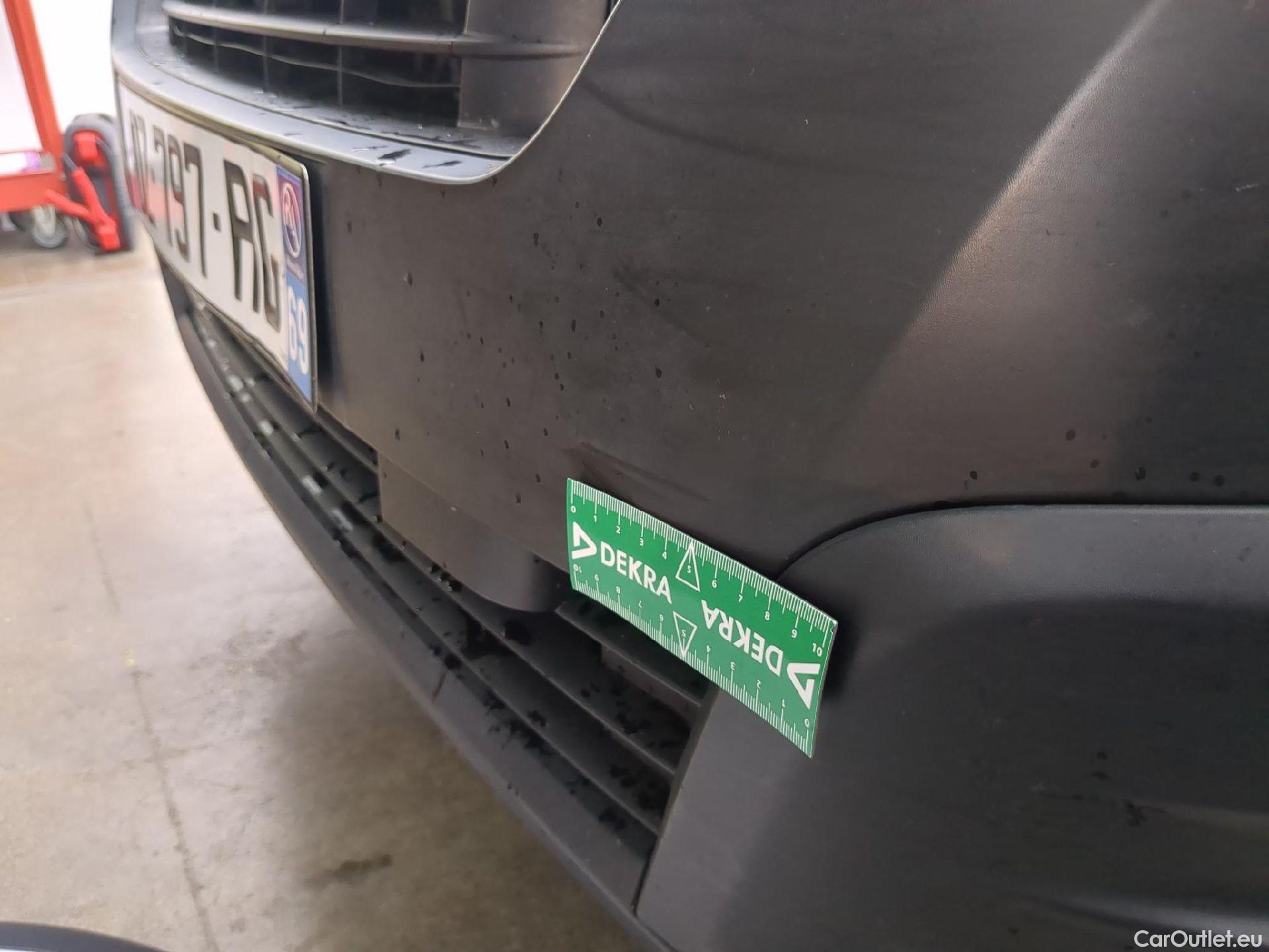  Peugeot  Partner PEUGEOT  VU 4p Fourgonnette 1.6 HDI 90 PACK CLIM 121 L2 #16