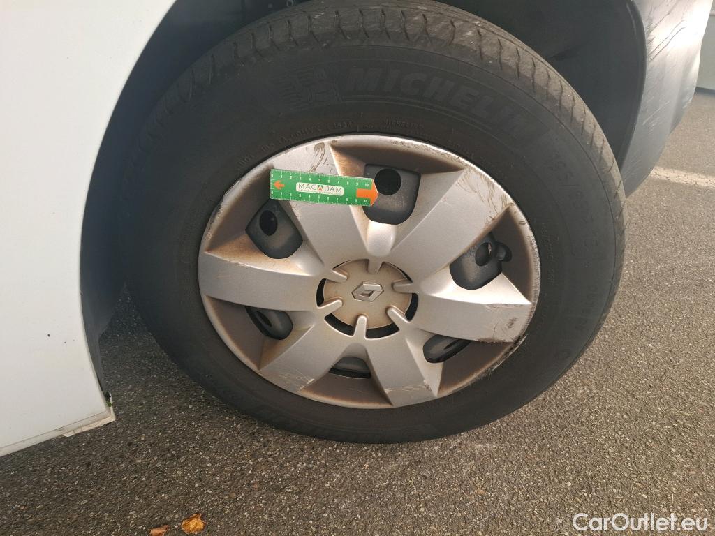  Renault  Kangoo  II Express Maxi Grand Confort 1.5 dCi 95CV BVM6 E6dT #37