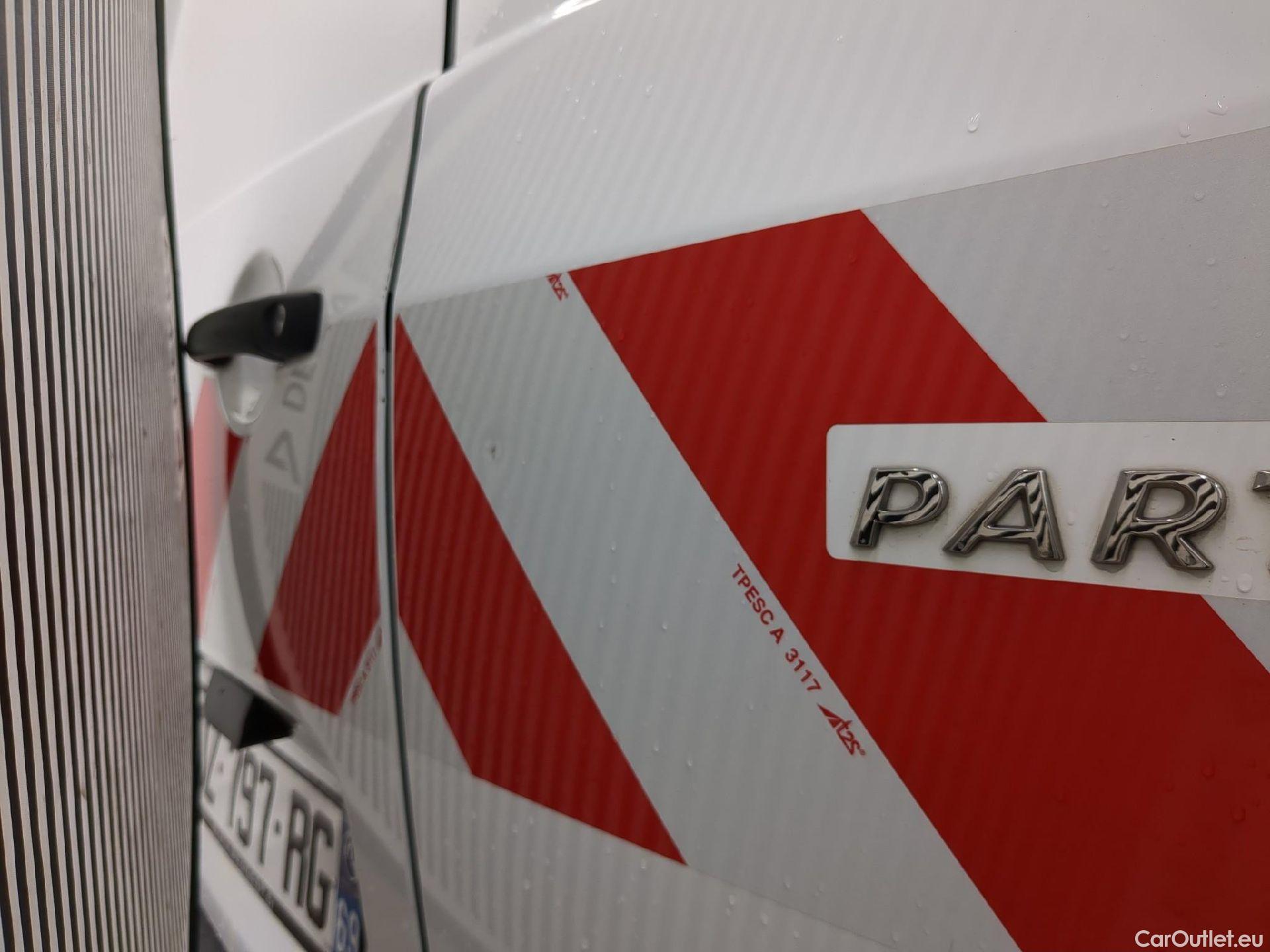  Peugeot  Partner PEUGEOT  VU 4p Fourgonnette 1.6 HDI 90 PACK CLIM 121 L2 #13