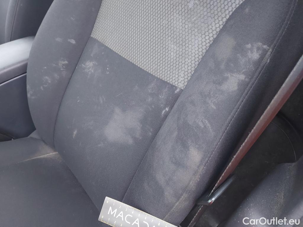 Renault  Kangoo  Express Extra (Série Spéciale) 1.5 dCi 75CV BVM5 E6 #19