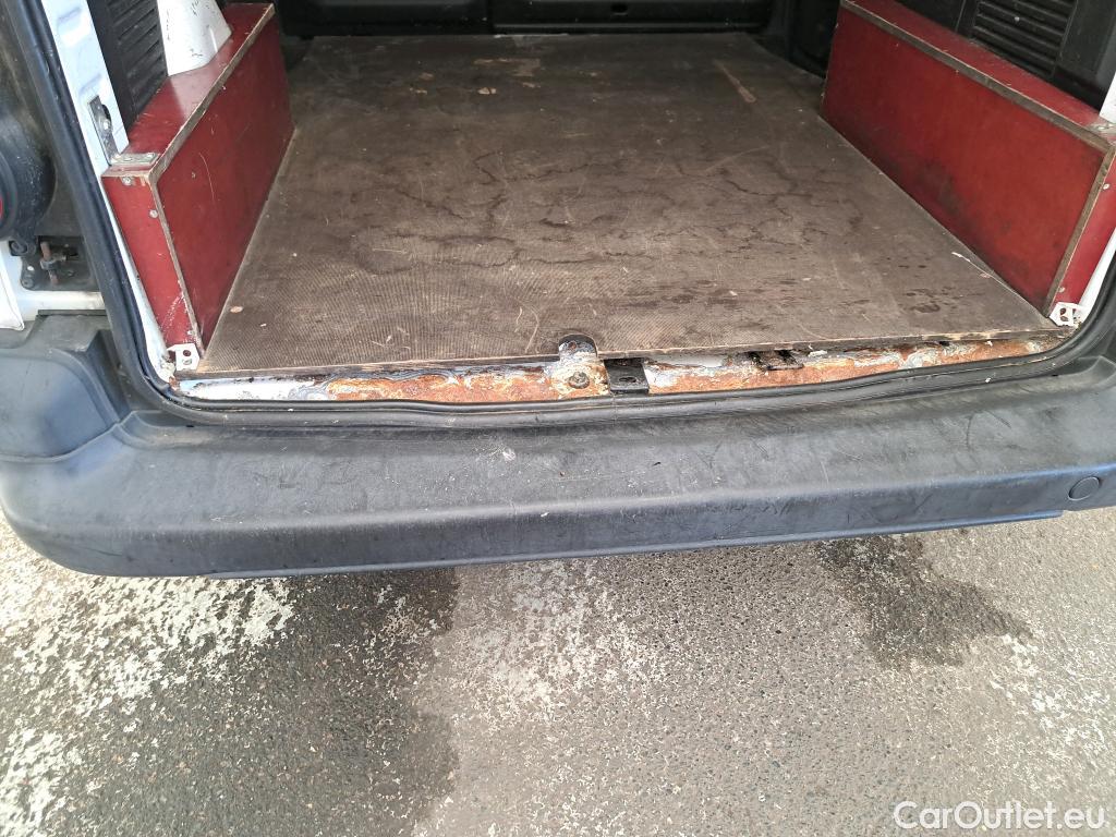  Peugeot  Partner  L1 Pro 1.6 HDi 75CV BVM5 E6 #35