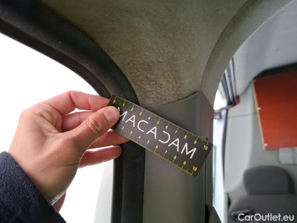  Renault  Master  III Fourgon L2H2 3 5 Grand Confort dCi 130CV BVM6 7 Sieges E6 #49