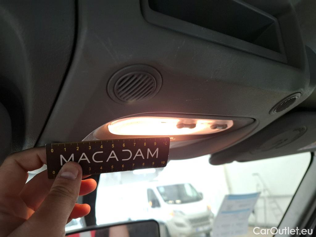  Renault  Master RENAULT  DC VU 4p Châssis double cabine DC GCf Trac F3500 L3 dCi 130 E6 #32