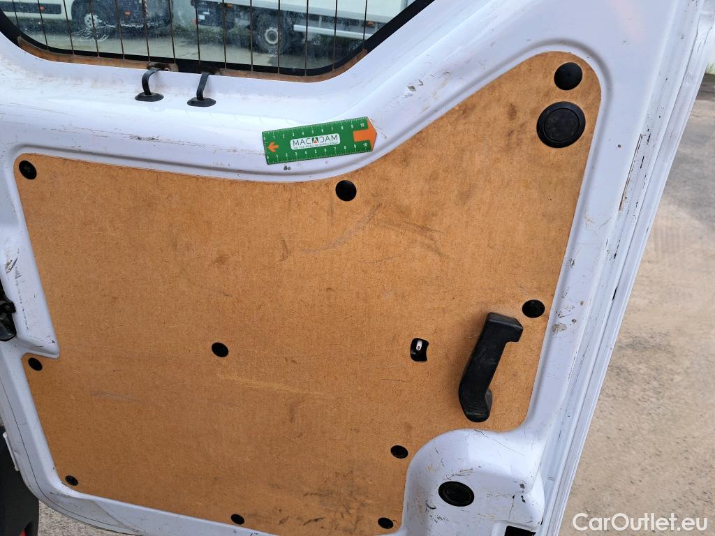  Renault  Master  III Fourgon L3H2 3 5 Grand Confort dCi 145CV BVM6 E6 #22