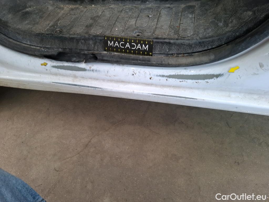  Renault  Master RENAULT  DC VU 4p Châssis double cabine DC GCf Trac F3500 L3 dCi 130 E6 #25