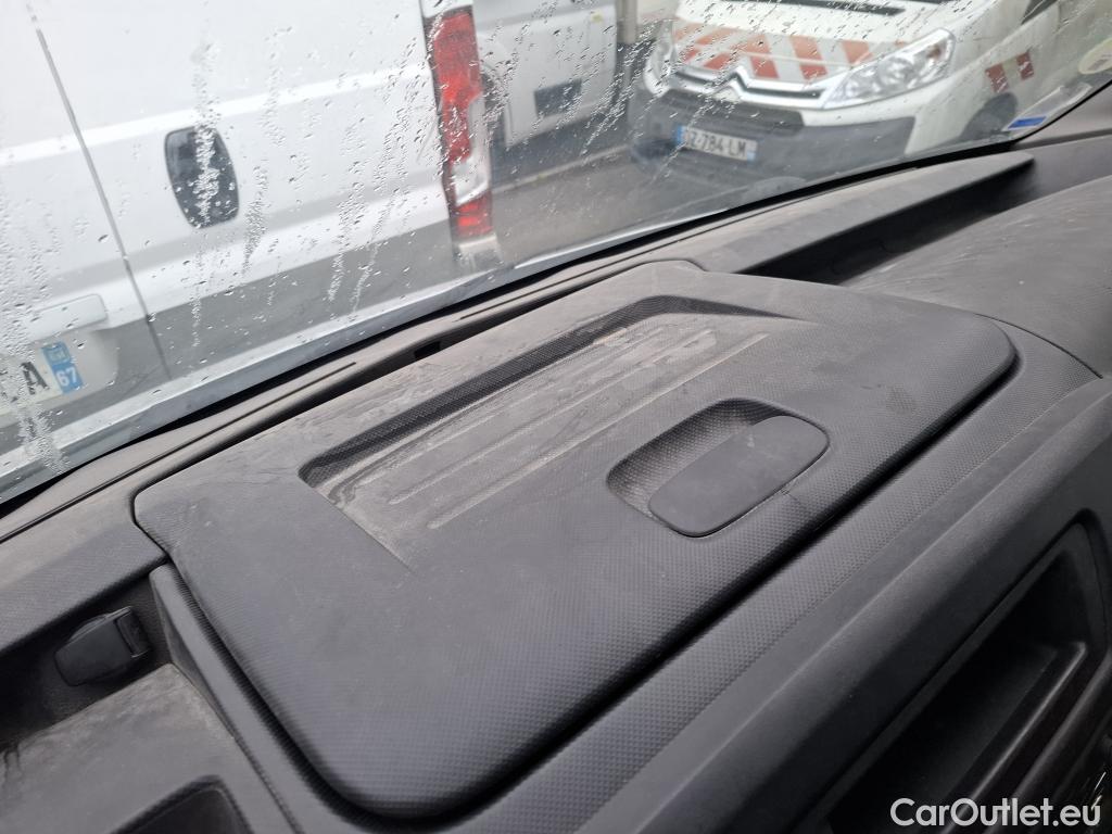  Renault  Master RENAULT  DC VU 4p Châssis double cabine DC GCf Trac F3500 L3 dCi 130 E6 #50