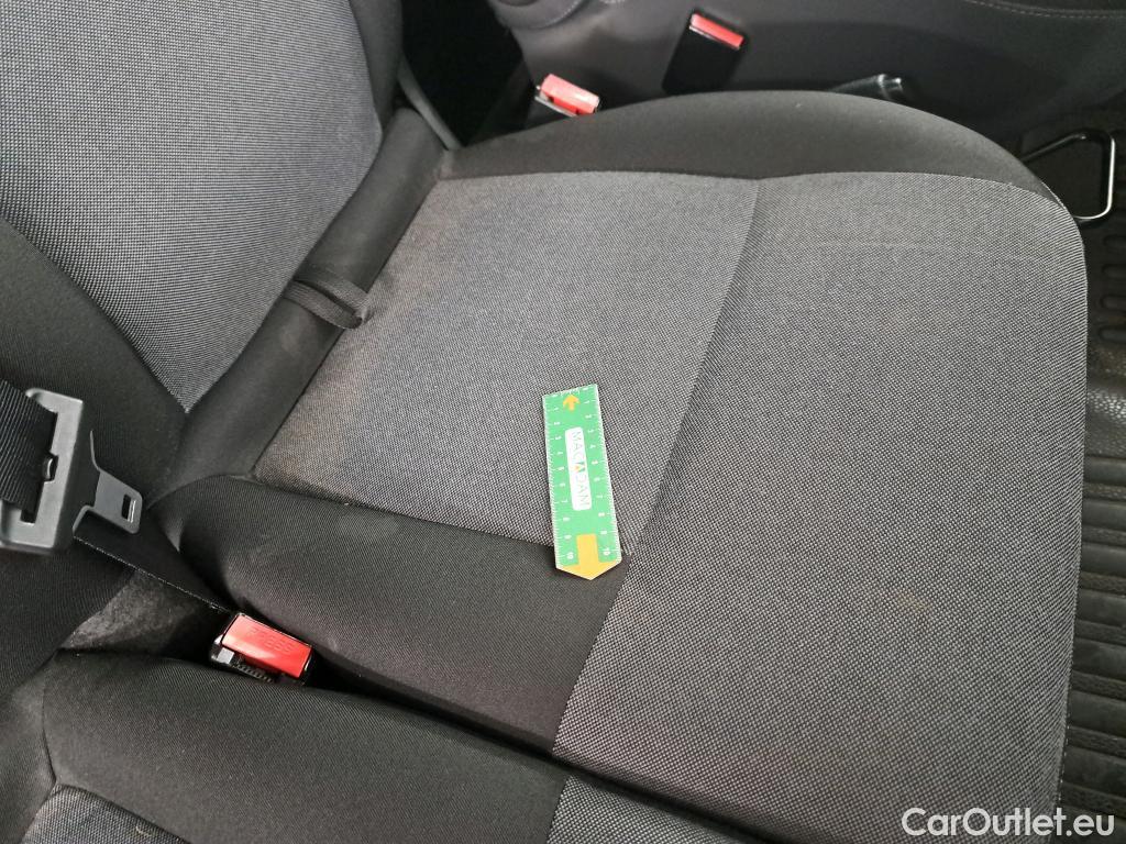  Renault  Master RENAULT  VU 4p Fourgon FG GCf Trac F3500 L2H2 Energy dCi 145 E6 #13