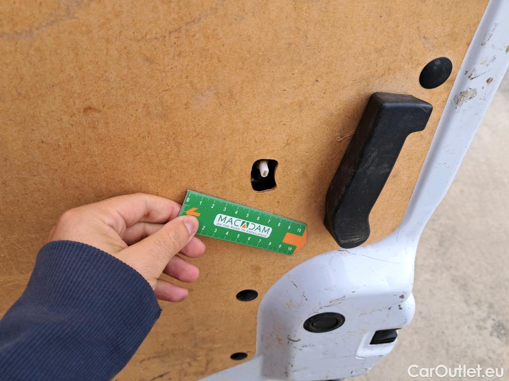  Renault  Master  III Fourgon L3H2 3 5 Grand Confort dCi 145CV BVM6 E6 #23