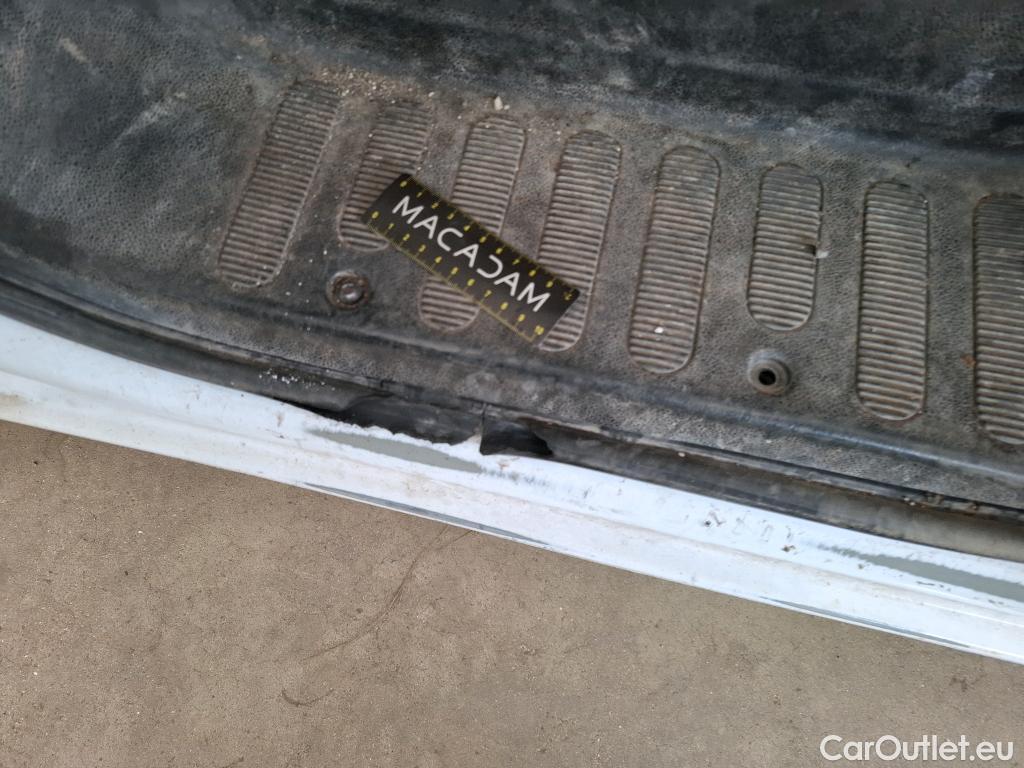  Renault  Master RENAULT  DC VU 4p Châssis double cabine DC GCf Trac F3500 L3 dCi 130 E6 #23