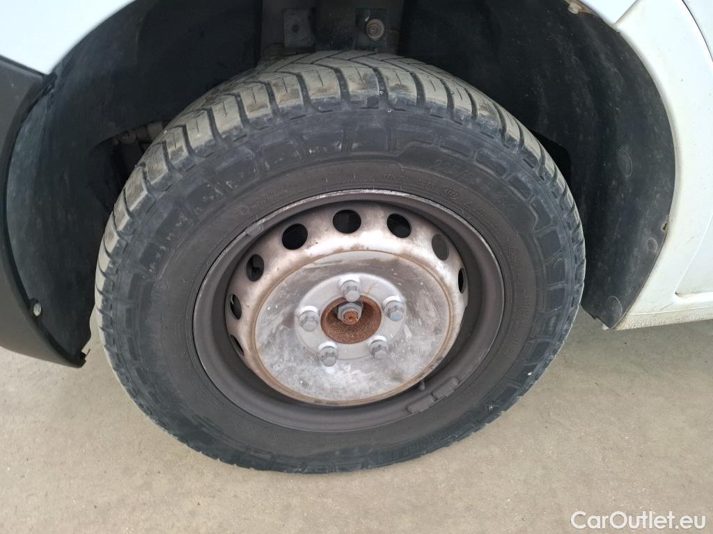  Renault  Master RENAULT  DC VU 4p Châssis double cabine DC GCf Trac F3500 L3 dCi 130 E6 #43