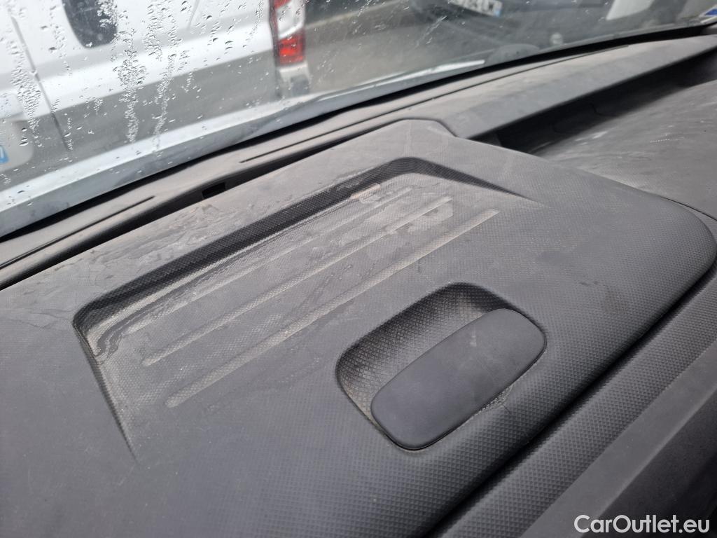  Renault  Master RENAULT  DC VU 4p Châssis double cabine DC GCf Trac F3500 L3 dCi 130 E6 #21