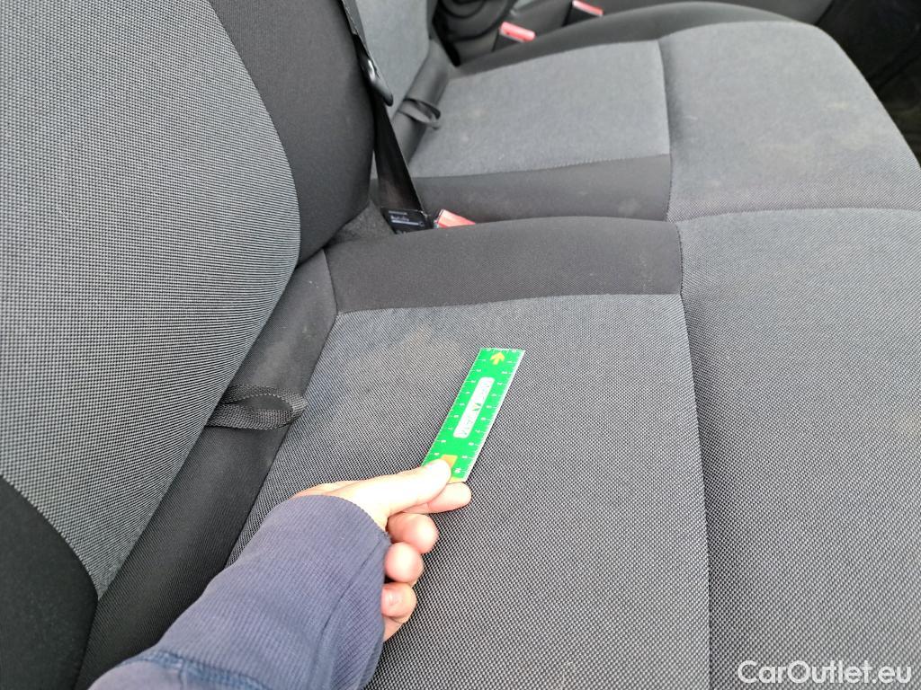  Renault  Master  III Fourgon L3H2 3 5 Grand Confort dCi 145CV BVM6 E6 #31