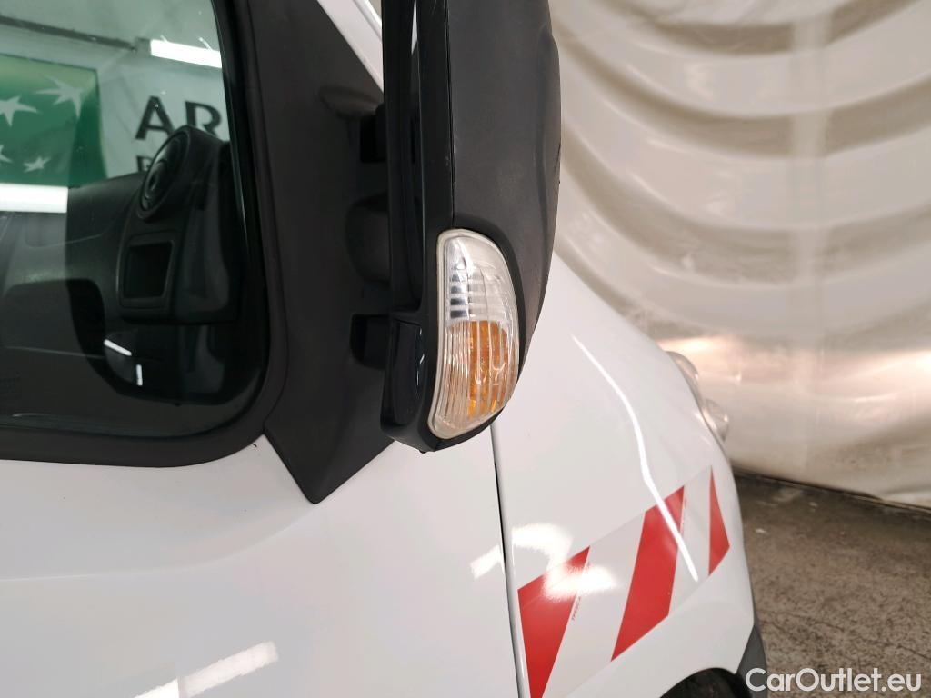  Renault  Master RENAULT  VU 4p Fourgon FG GCf Trac F3500 L2H2 Energy dCi 145 E6 #10