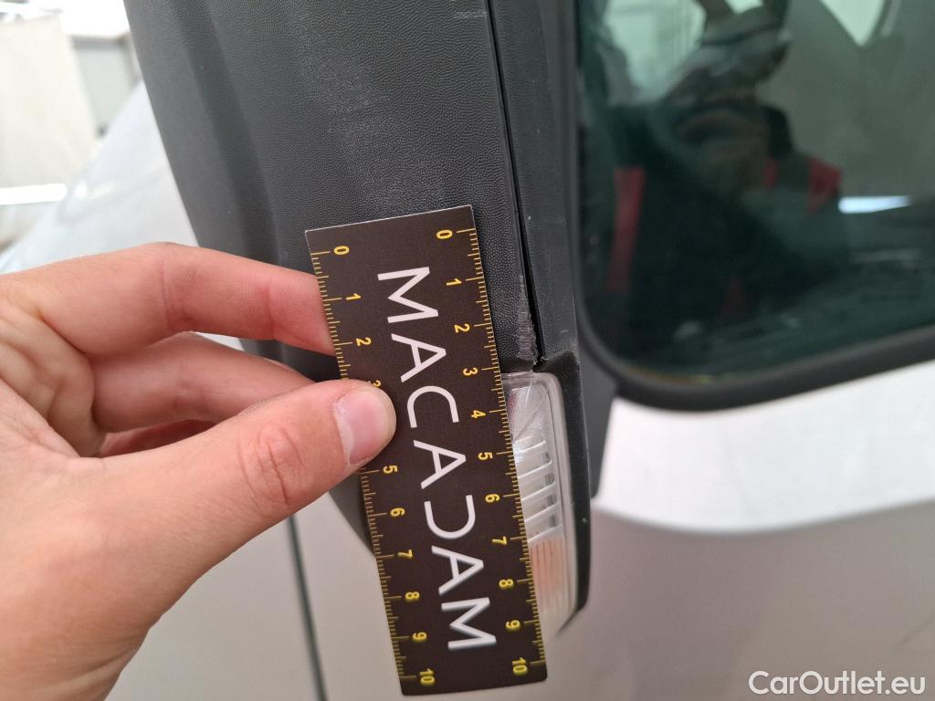 Renault  Master  III Fourgon L1H2 3 5 (HD) Grand Confort dCi 145CV BVM6 E6 #68