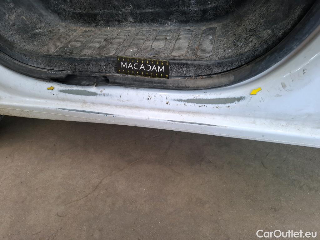  Renault  Master RENAULT  DC VU 4p Châssis double cabine DC GCf Trac F3500 L3 dCi 130 E6 #24