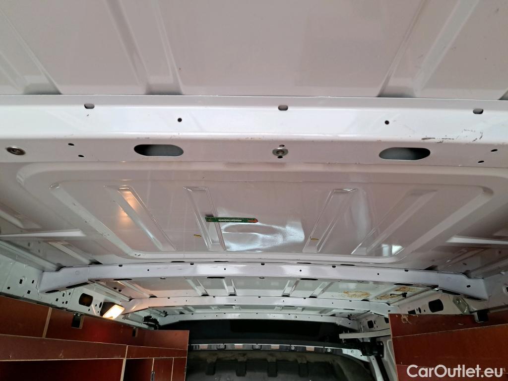  Renault  Master  III Fourgon L3H2 3 5 Grand Confort dCi 145CV BVM6 E6 #2