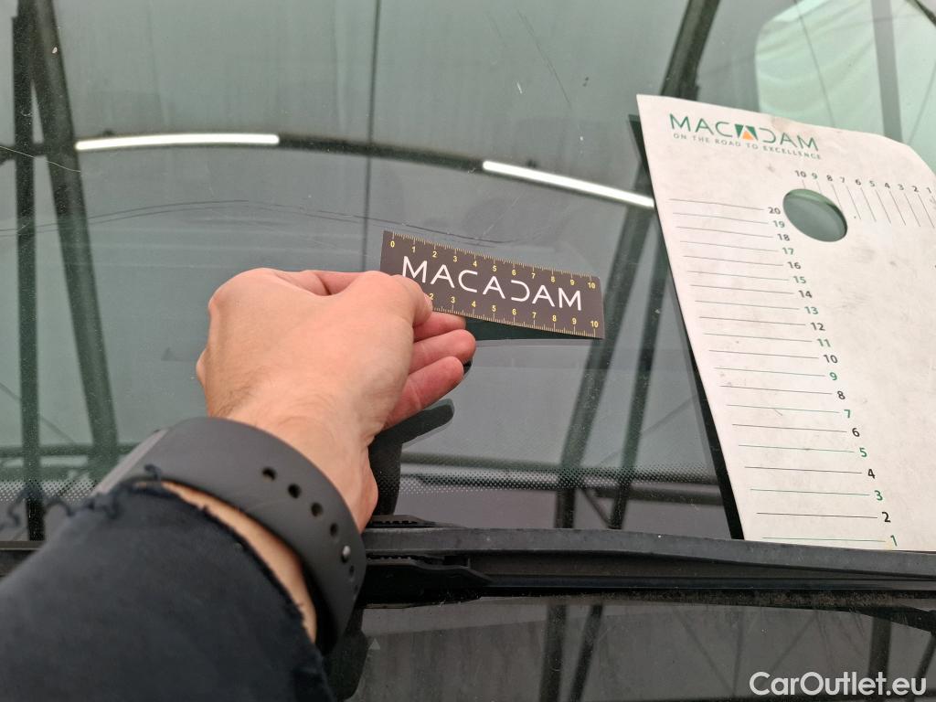 Renault  Master  III Fourgon L1H2 3 5 (HD) Grand Confort dCi 145CV BVM6 E6 #9