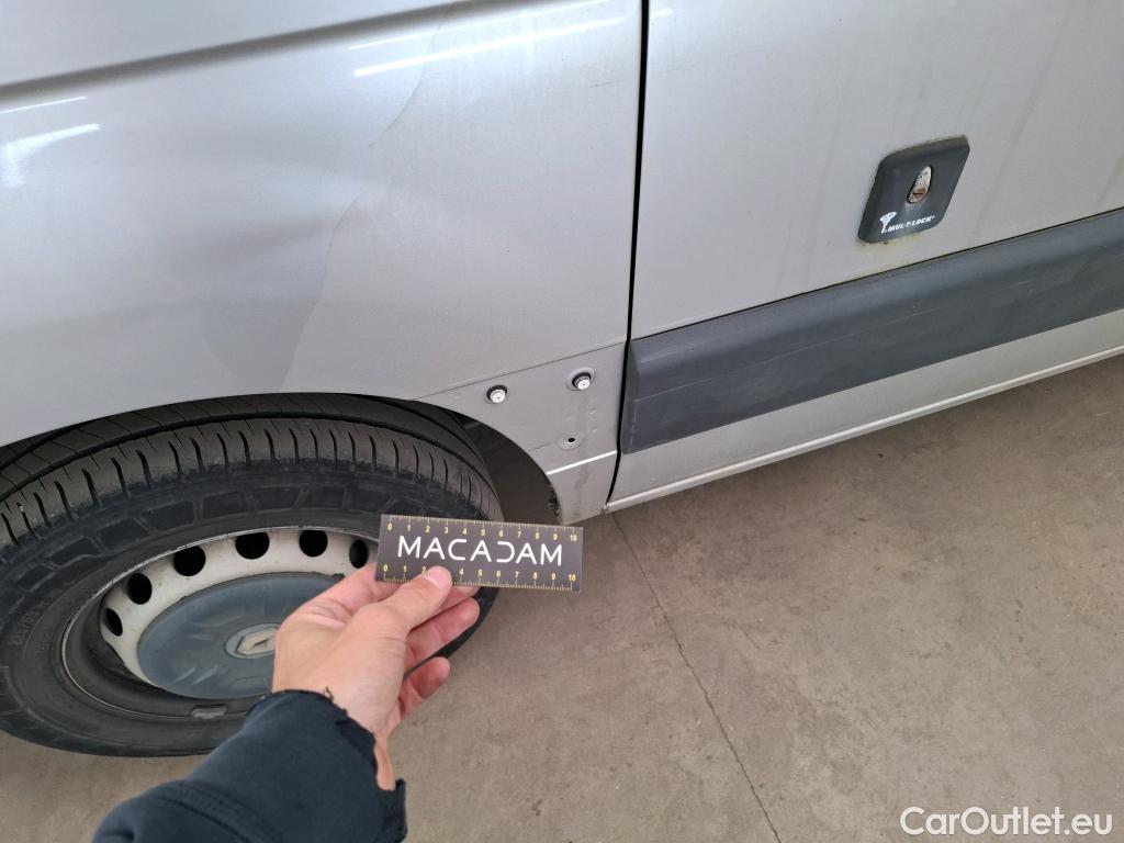 Renault  Master  III Fourgon L1H2 3 5 (HD) Grand Confort dCi 145CV BVM6 E6 #39